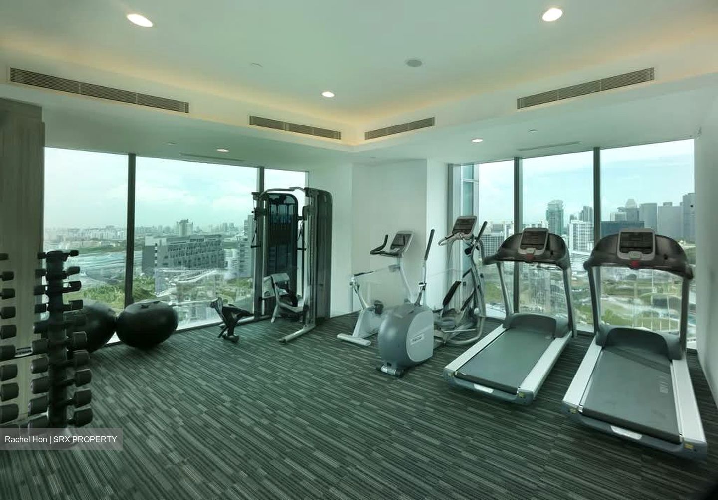 Arc 380 (D8), Office #570463211